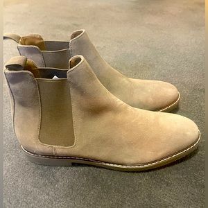 Steve Madden Chelsea Boots